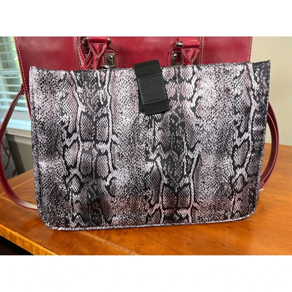 Wilsons Leather Red Laptop Tote Bag Women Work Briefcase Snakeskin Lining Large